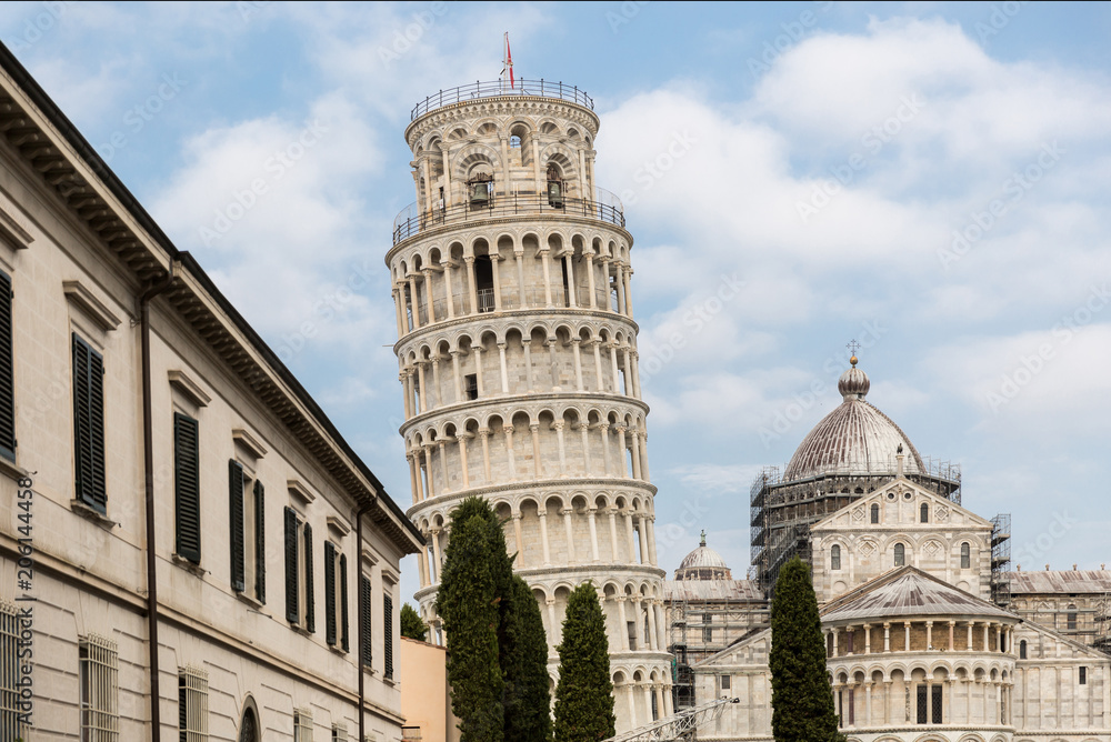 Leaning tower and buildings on Square of Miracles (Piazza dei Miracoli) in Pisa, Italy