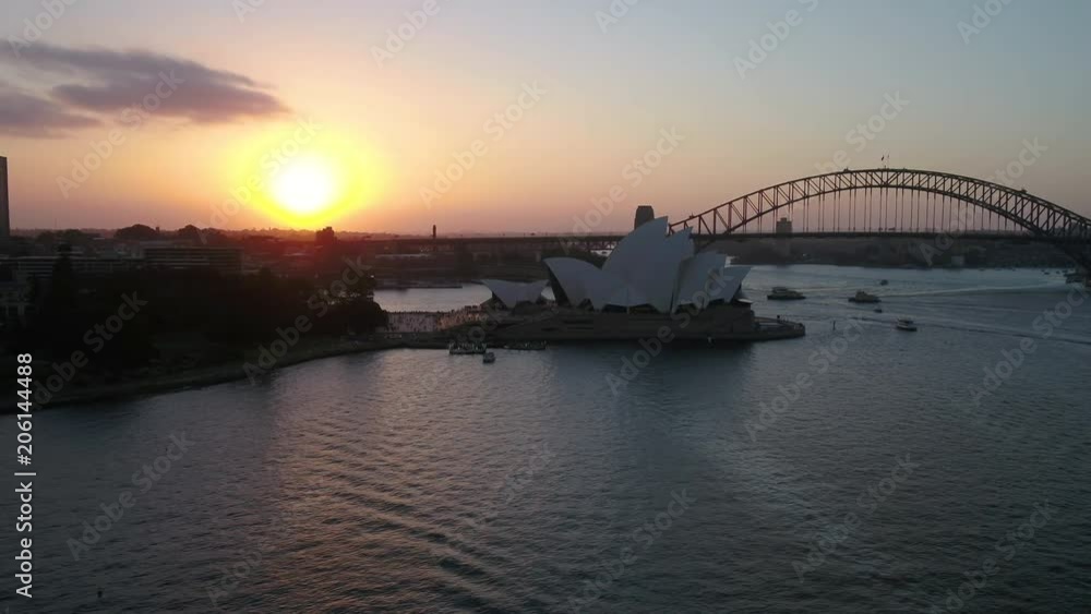 Aerial Australia Sydney April 2018 Sunset 30mm 4K Inspire 2 Prores
Aerial video of downtown Sydney in Australia at sunset. Aerial Australia Sydney April 2018 Sunset 30mm 4K Inspire 2 Prores
Aerial video of downtown Sydney in Australia at sunset.