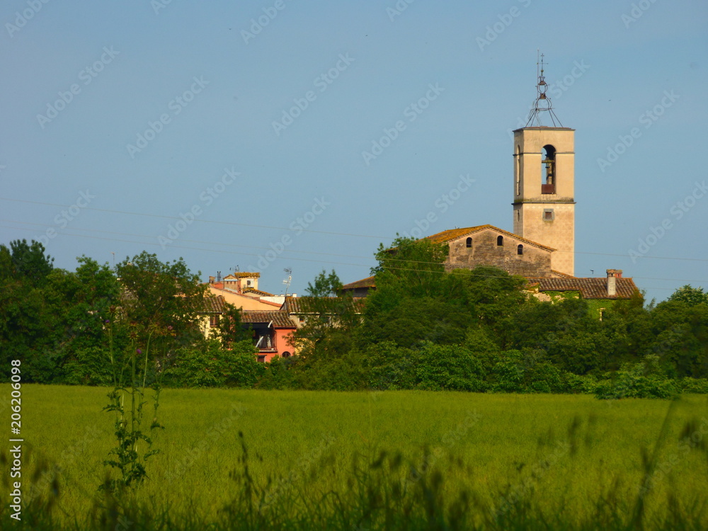 Argelaguer, pueblo de la provincia de Gerona, Cataluña, España. Situado en la comarca de la Garrocha, se encuentra a la izquierda del río Fluviá