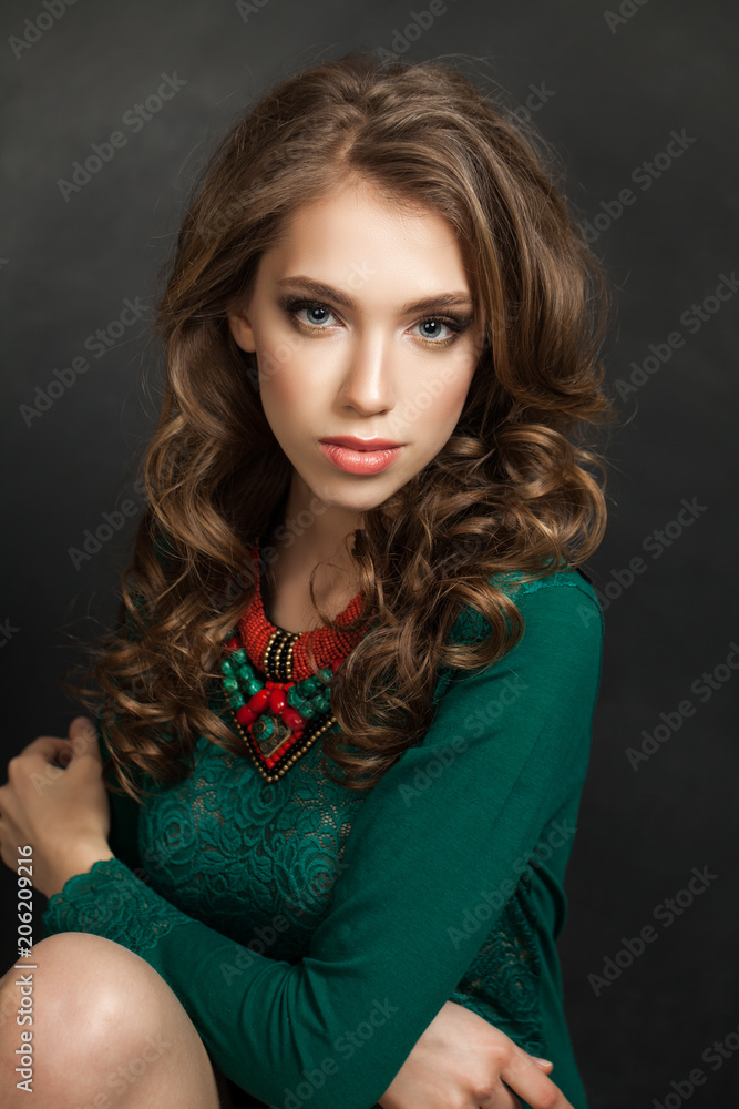 Young Pretty Woman Fashion Portrait Young Pretty Woman Fashion Portrait