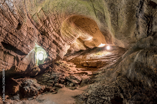 Cuadro en lienzo The cave magnificent view of the Akhshtyr, Sochi, Russia