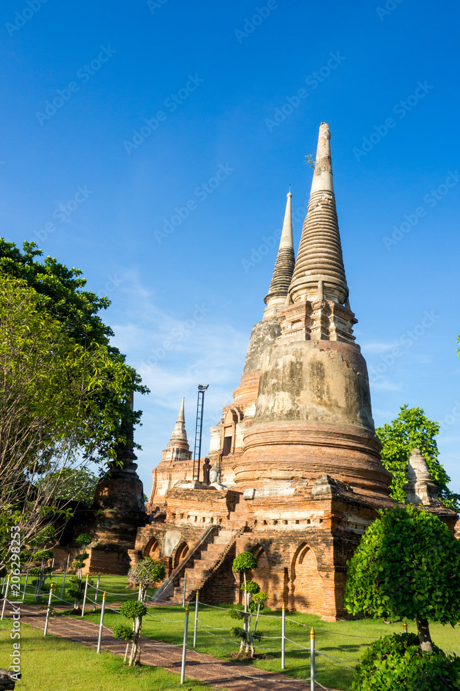 Big and old pagoda : Wat Yai Chaimongkol Ancient temple Ayutthaya, Thailand that very famous for tourist Big and old pagoda : Wat Yai Chaimongkol Ancient temple Ayutthaya, Thailand that very famous for tourist