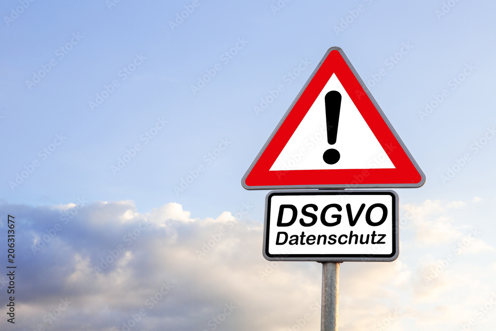 Schild mit den Worten DSGVO Datenschutz Schild mit den Worten DSGVO Datenschutz