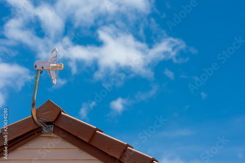 Wallpaper Mural Wireless Internet antenna receiver with blue sky Torontodigital.ca