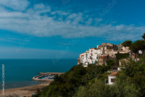 Panorama Spiaggia e la citt   di Sperlonga