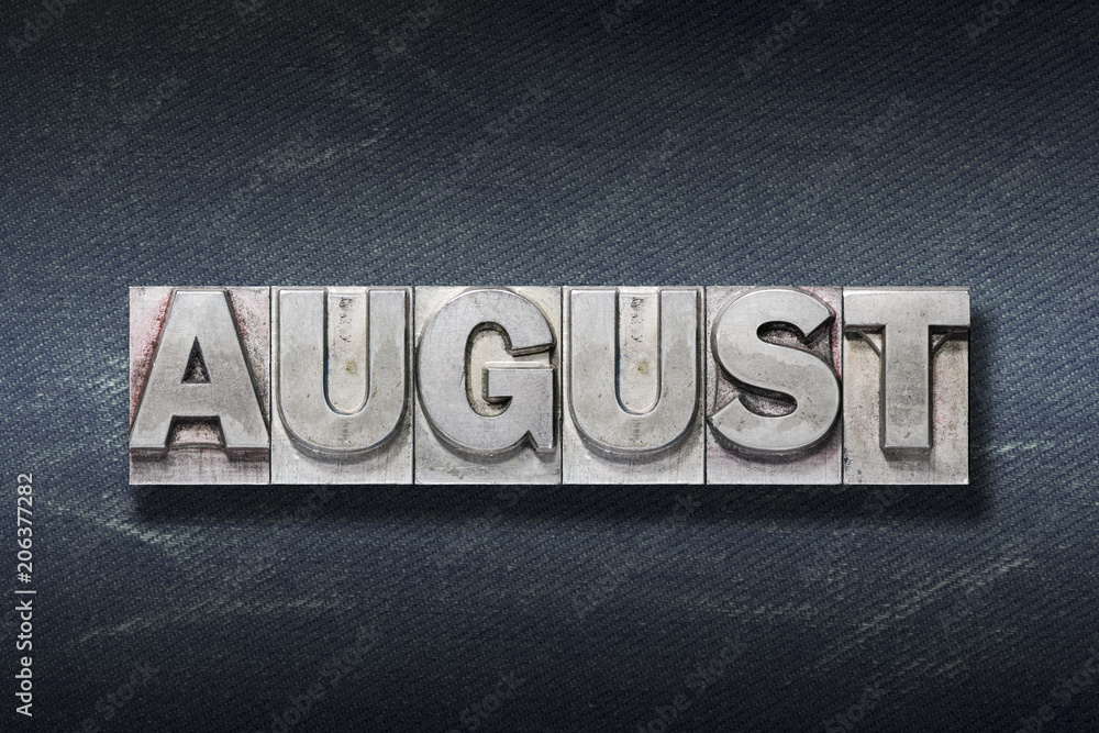 Naklejka premium August word den