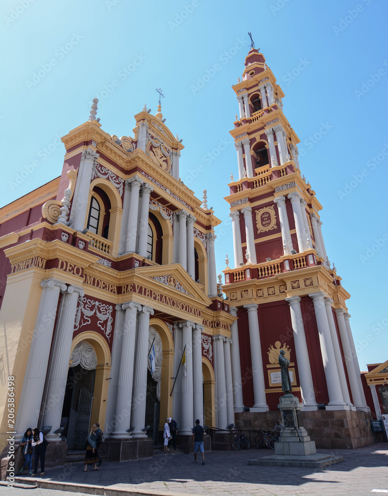 Iglesia colonial de salta argentina