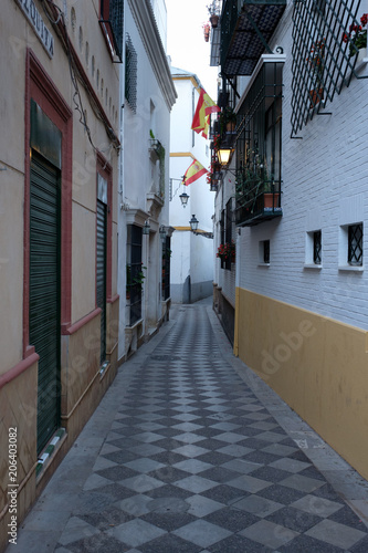 Gasse in Sevilla, Spanien (Andalusien) © Martin Schütz