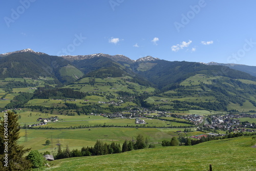 Salzburg, Pinzgau, Oberpinzgau, Salzach, Salzachtal, Berg, Tal, Bergbauer, Almwirtschaft, Alpen, Zentralalpen, Niedernsill, Lengdorf, Steindorf, Piesendorf, Uttendorf photo