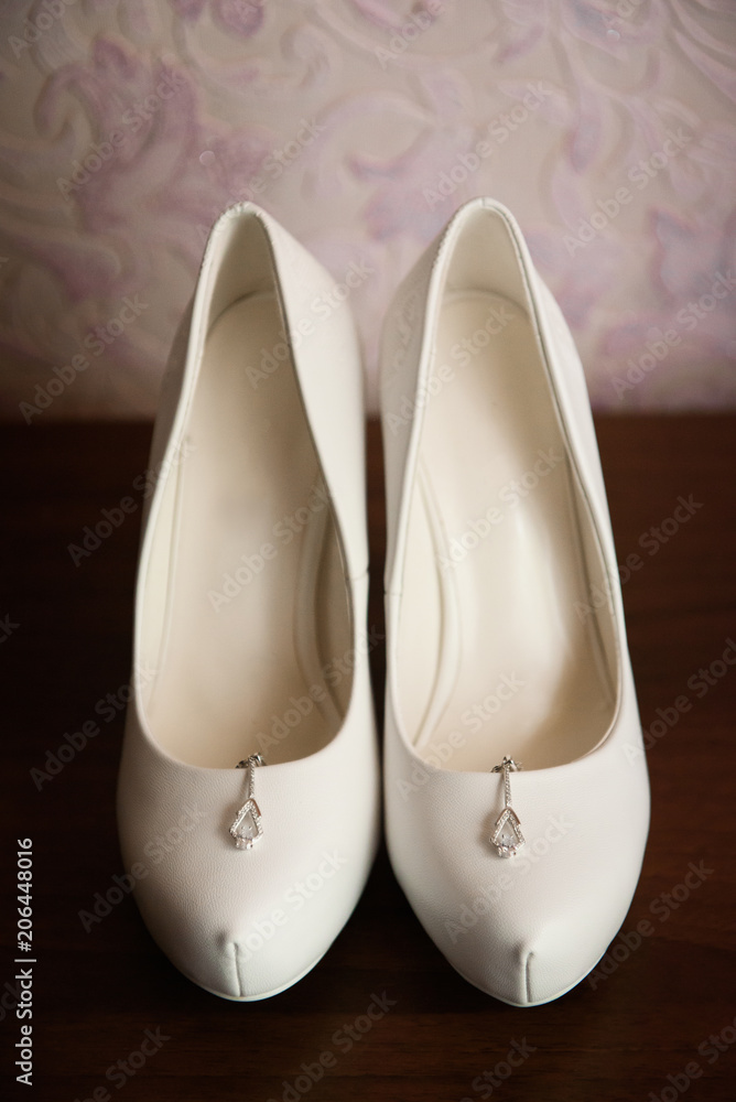 Bride wedding details - wedding shoes Bride wedding details - wedding shoes