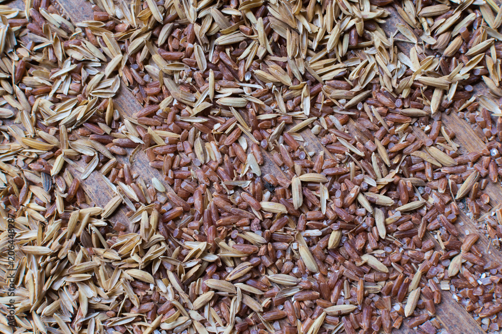 brown rice and husk brown rice and husk
