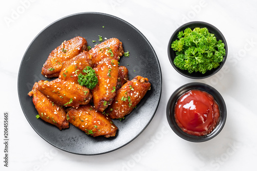 barbecue chicken wings with white sesame