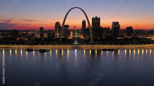 Aerial Missouri St Louis July 2017 Sunset 4K Inspire 2

Aerial video of St Louis in Missouri during a beautiful sunset.