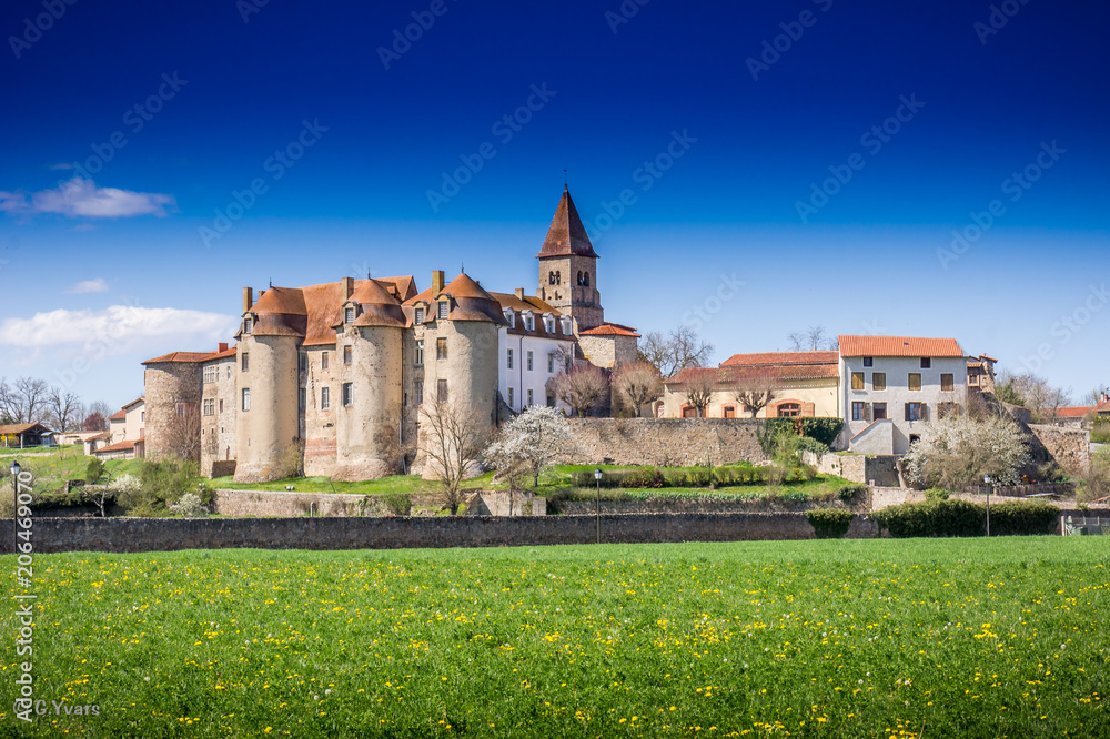 Abbaye de pommiers en forez