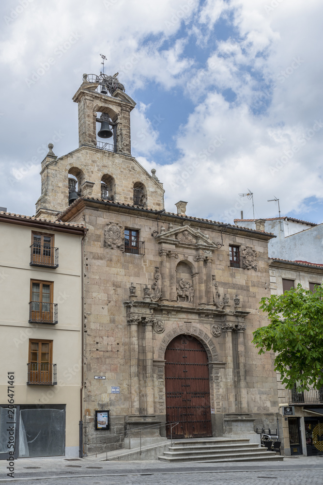 Fachada de la Iglesia de San Marin en Salamanca