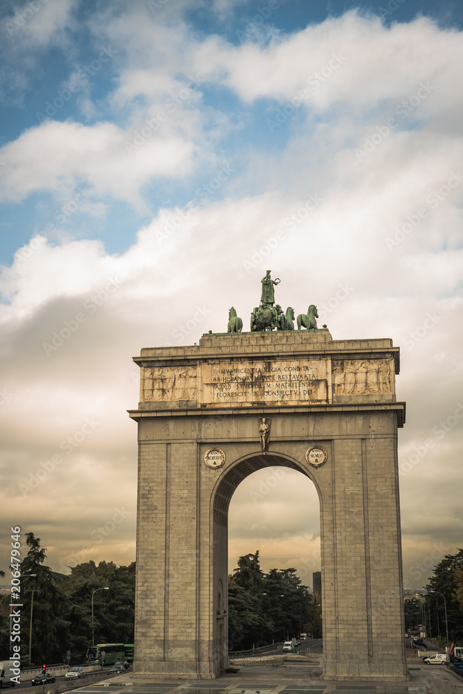 Obraz premium Spanish Architecture in Madrid