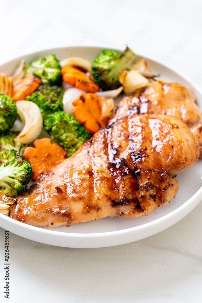 griled chicken breast steak with vegetable griled chicken breast steak with vegetable