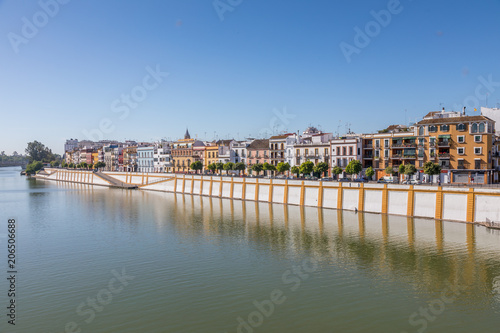 Triana et le Guadalquivir depuis Séville