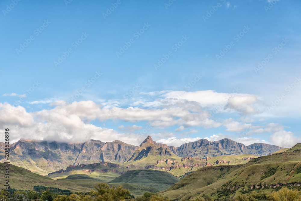 Drakensberg at Garden Castle. Rhino Peak is visible in middle