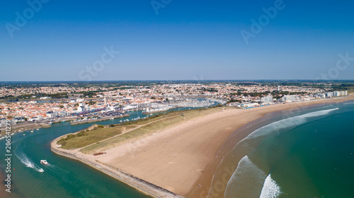 Photographie aérienne de Saint Gilles Croix de Vie, en Vendée