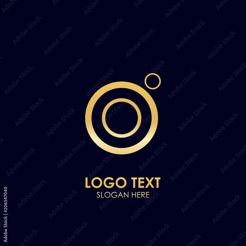 Obraz premium Real Estate logo vector for business corporate