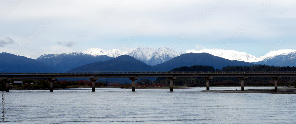 Hokitika views of the Bridge and mountains