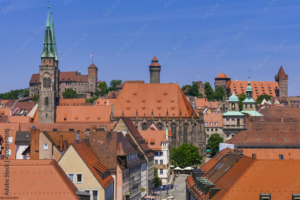 St. Sebaldus Church and Nuremberg Castle, Nuremberg, Middle Franconia, Franconia, Bavaria, Germany, Europe