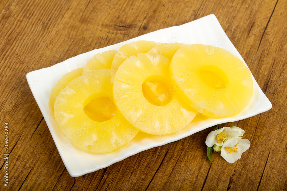 Canned pineapple Canned pineapple