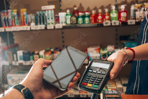 Purchase and payment for goods using NFC