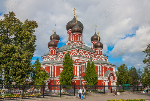  Barysaw is a small city of Belarus, East of Minsk. The main attractions and landmarks are the football stadium, and the red orthodox cathedral so similar to the Saint Basil's Cathedral in Moscow