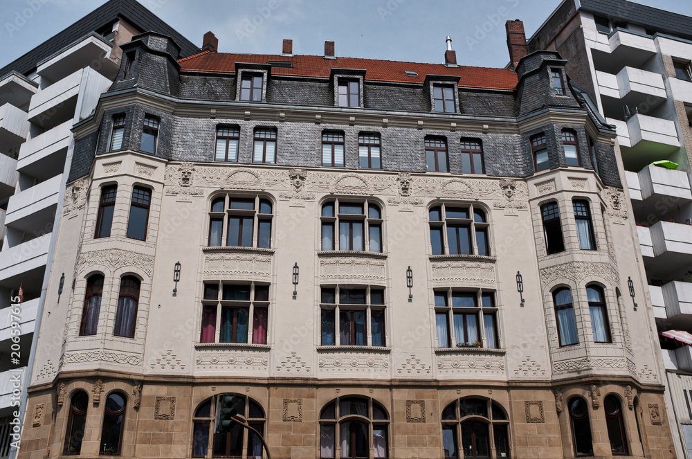 Historische und moderne Architektur in Köln, Deutschland