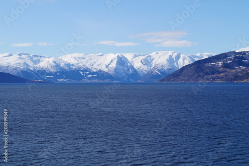 Sognefjord in Norwegen photo