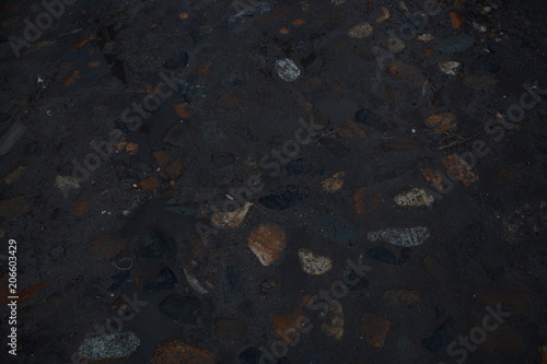 The stonework, after the rain, carelessly