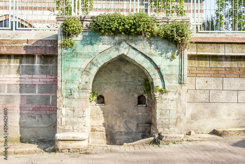 Istanbul  Turkey  21 April 2006  Ferruh Kethuda Mosque Fountain is an Ottoman Fountain in the Balat district of Istanbul.