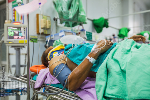 Accident patients  with treatment in emergency room at the hospital.