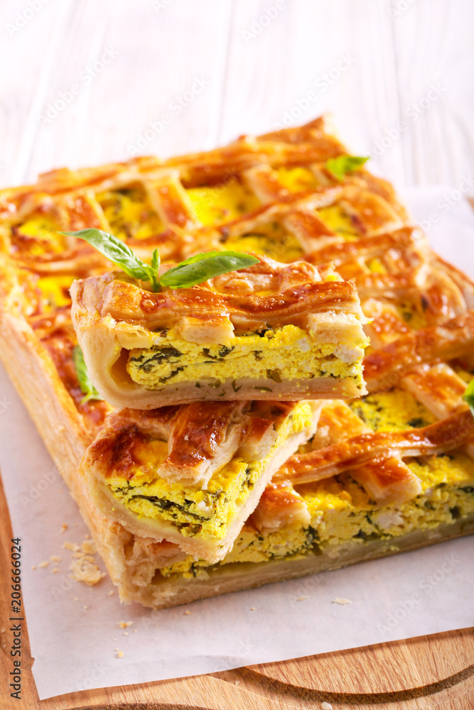 Cheese and spinach shortcrust pastry pie Cheese and spinach shortcrust pastry pie