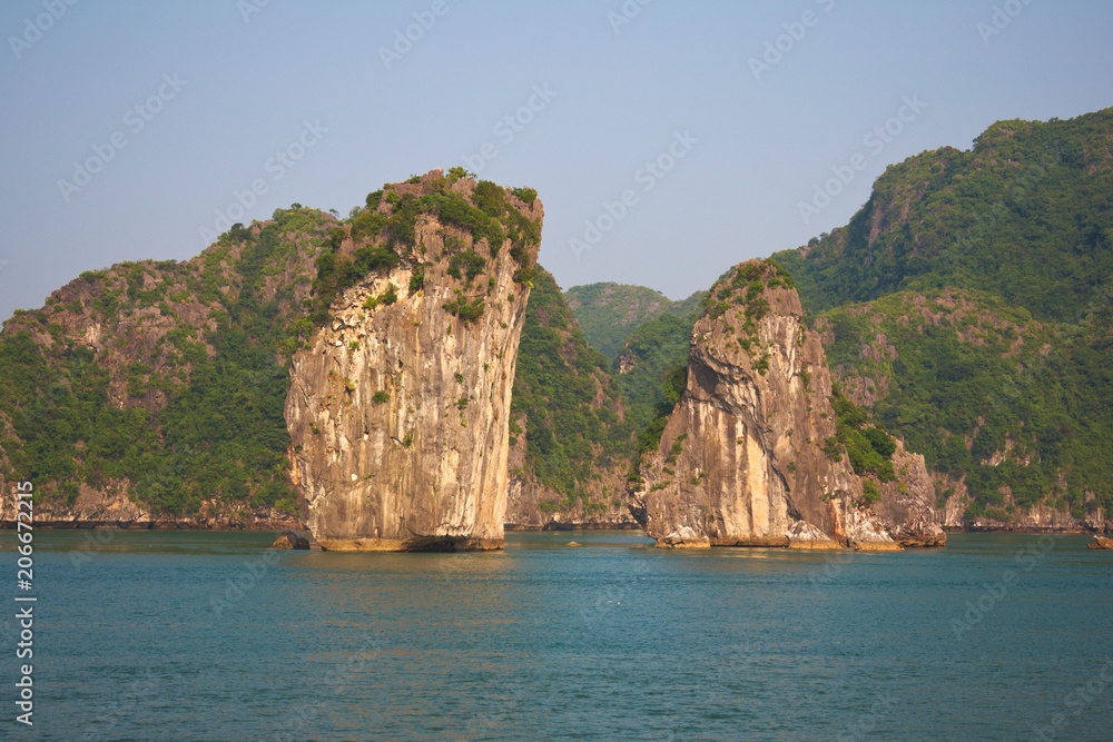 Islands in Ha Long Bay, Vietnam Islands in Ha Long Bay, Vietnam