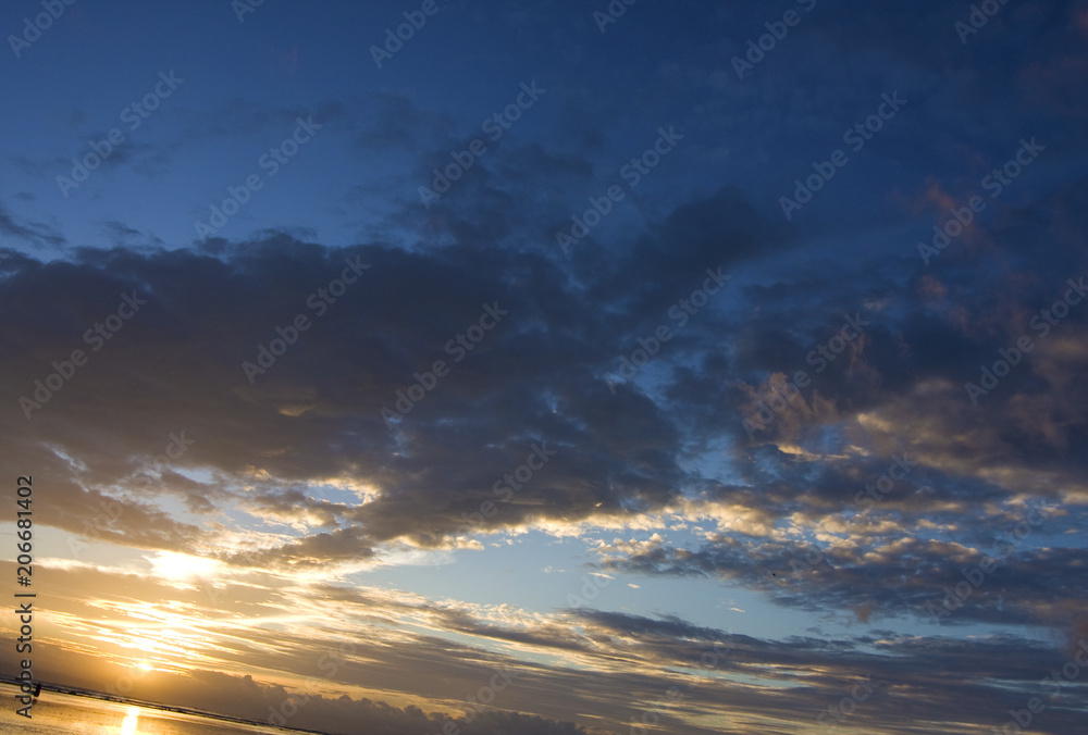 Fototapeta premium 夕暮れの海