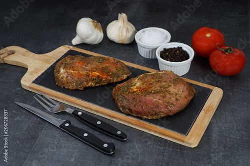 Marinierte Nackensteaks photo