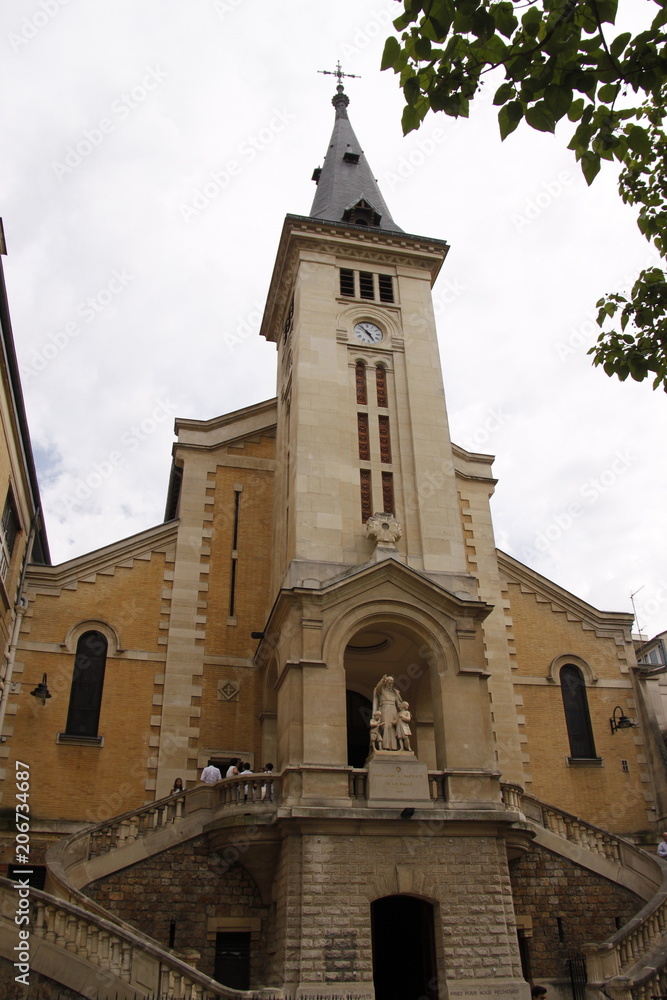Fototapeta premium Eglise Saint Jean Baptiste de la Salle à Paris