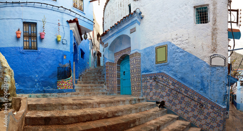 Typical streets of the beautiful Chefchaouen, one of the most touristic towns in Morocco © juanorihuela