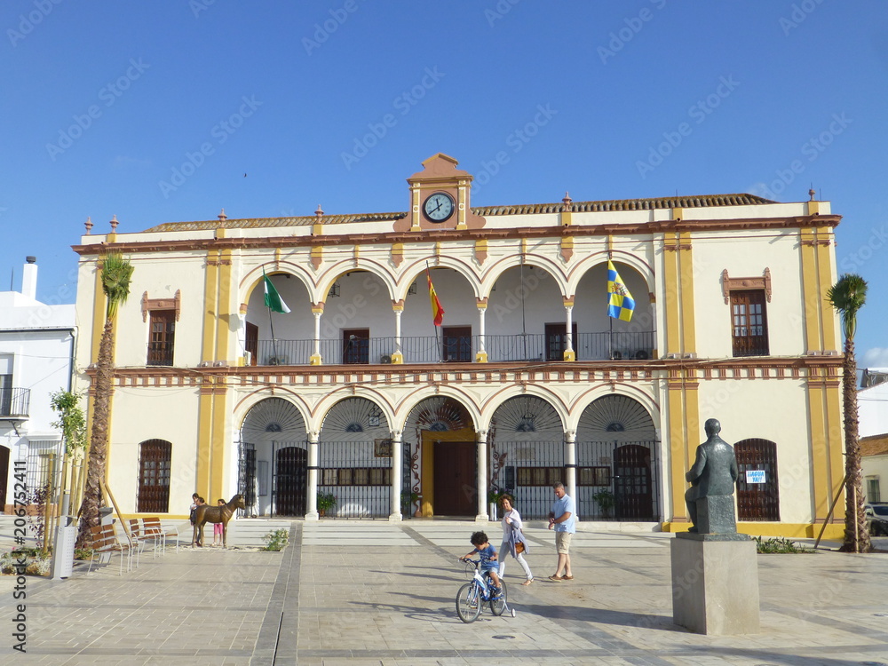 Obraz premium Moguer, localidad de Huelva en la comunidad autónoma de Andalucía (España) ciudad natal del poeta Juan Ramón Jiménez