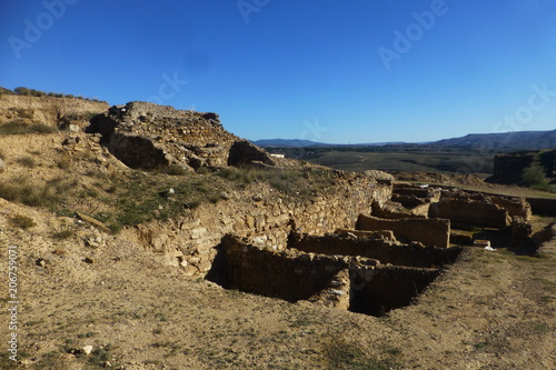 Bílbilis, ciudad prerromana y romana de la península ibérica situada a orillas del río Jalón, en la localidad de Huérmeda, a escasos kilómetros de Calatayud en Aragon (España)