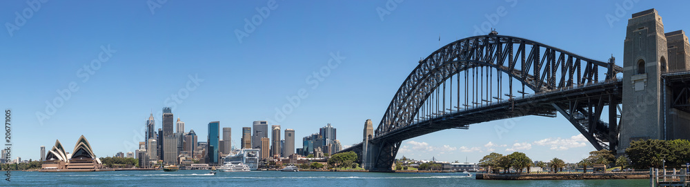 Naklejka premium Panoramiczny widok na panoramę Sydney i port, Sydney, Nowa Południowa Walia, Australia