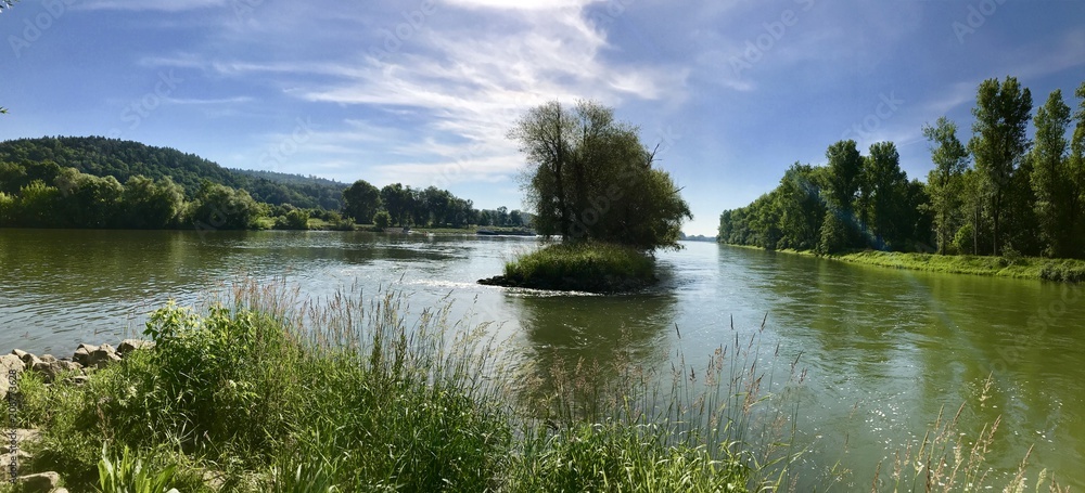 Isarmündung in die Donau bei Deggendorf (Niederbayern, Bayern)