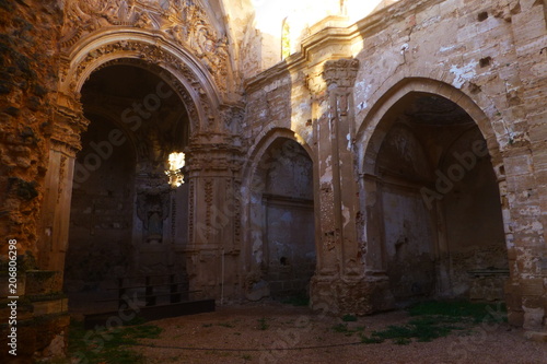 El monasterio de Piedra, antiguo monasterio cisterciense  en el municipio de Zaragoza de Nuévalos en la Comarca de Calatayud, en Aragón (España). photo