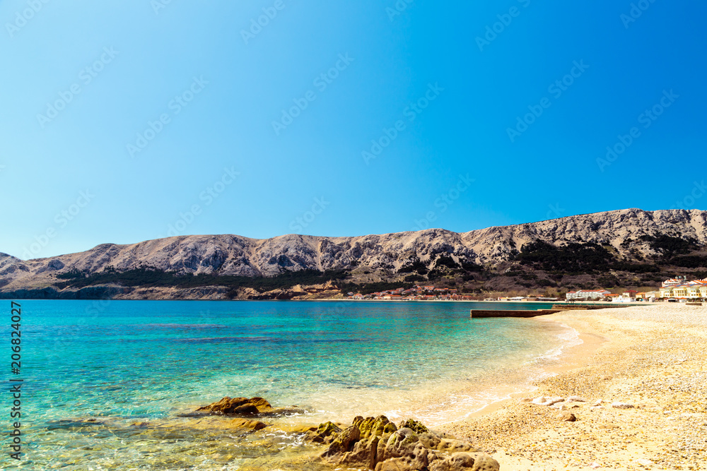 Fototapeta premium The bay of Baska in a sunny day