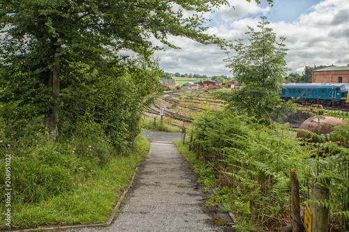 Path to railway