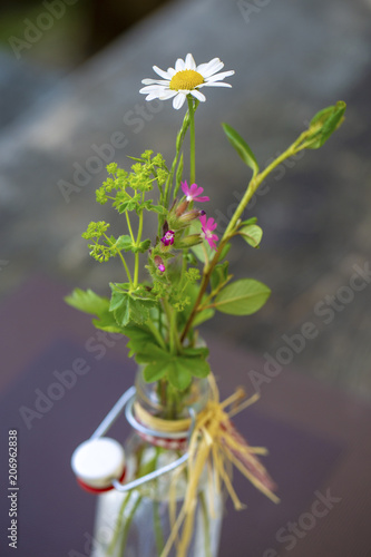 Tischdeko - rustikal - Allgäu - Margerite photo