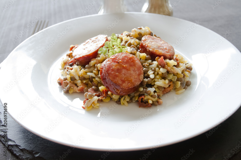 saucisse et lentilles saucisse et lentilles